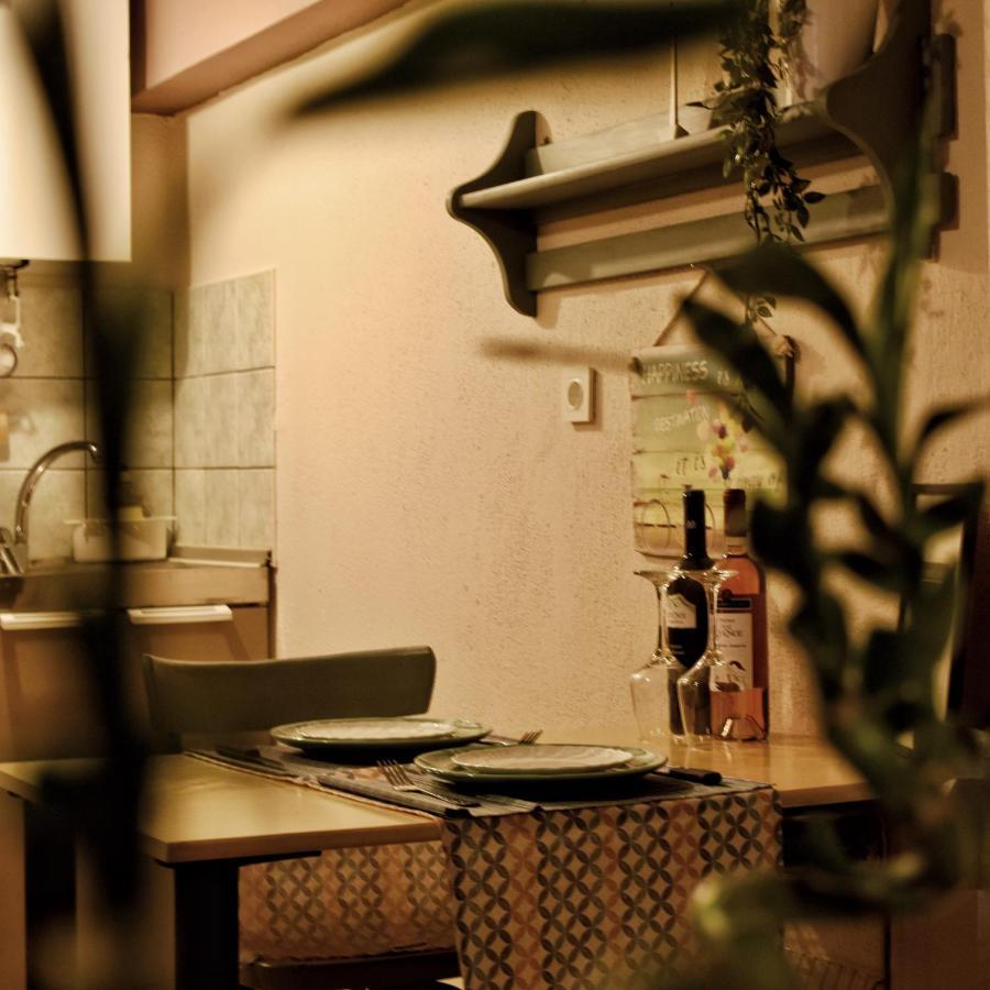 Secret Garden Lägenhet Kavala Exteriör bild